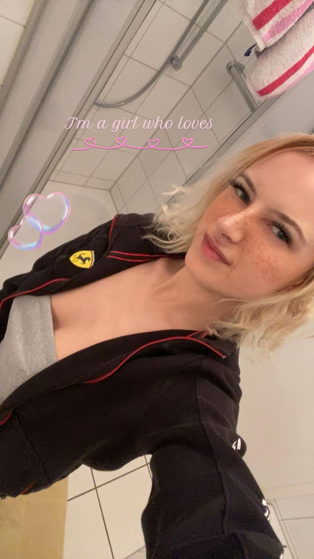 @𝒮𝒽𝒶𝒹𝓎👾