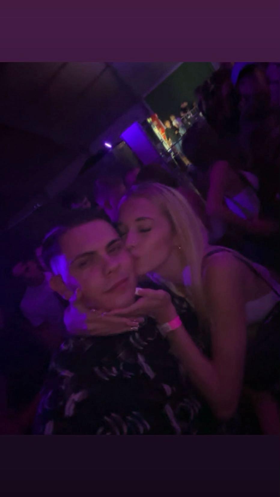 @Szonikaaa