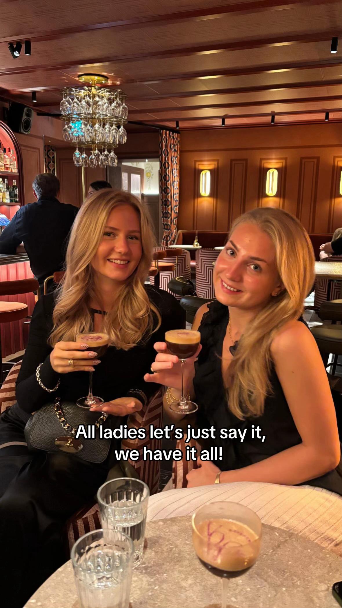 @juliakulia