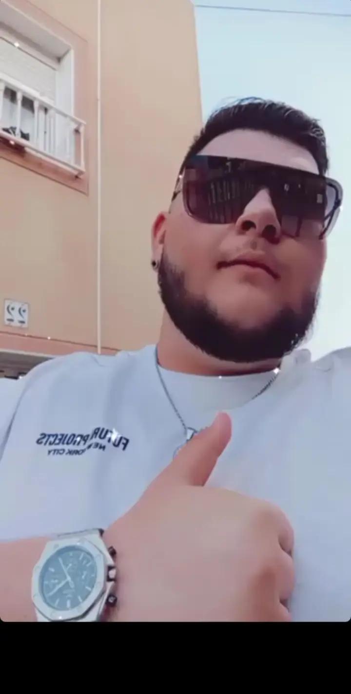 @ramon_cortes✌️