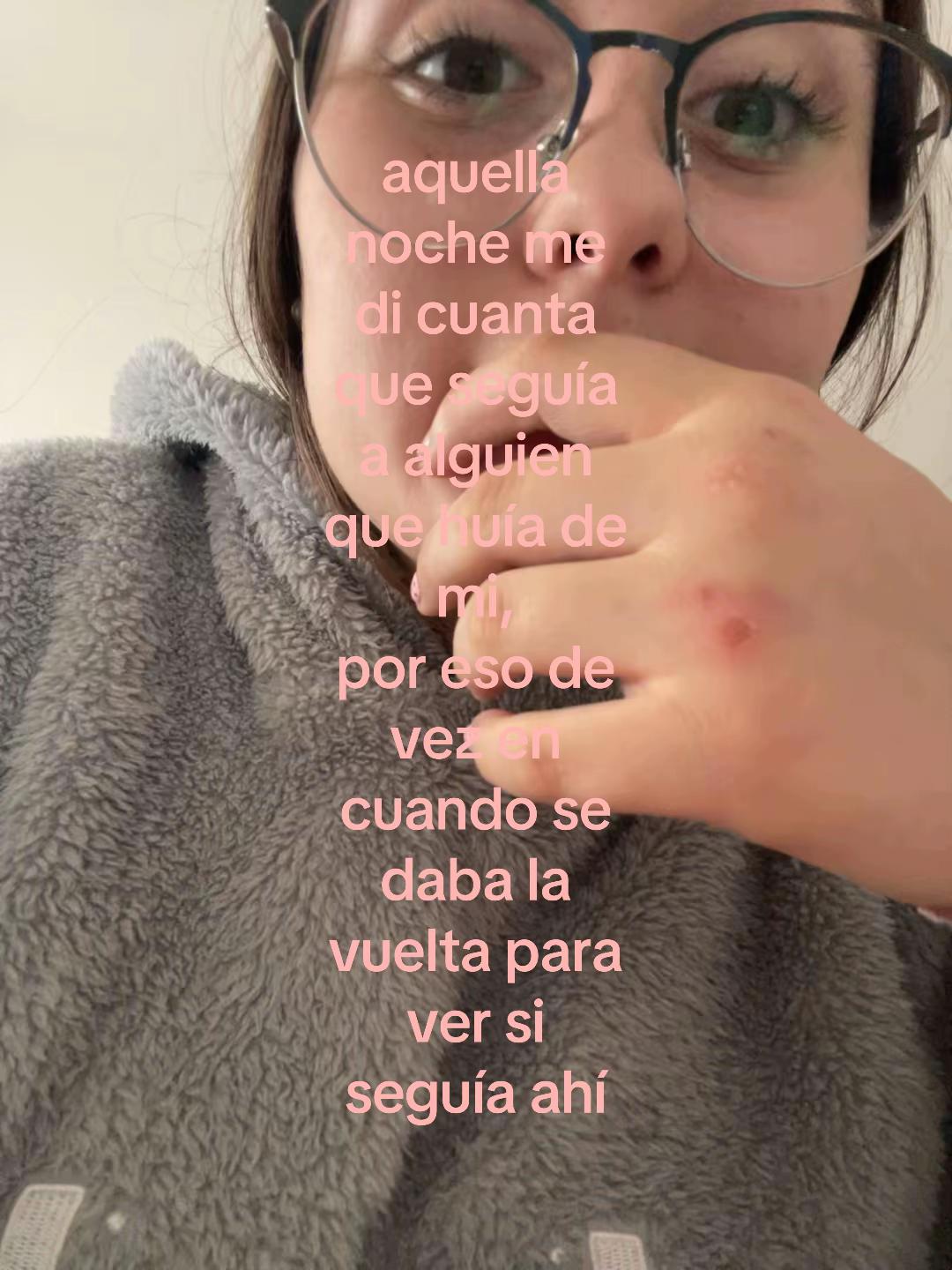 @✭
