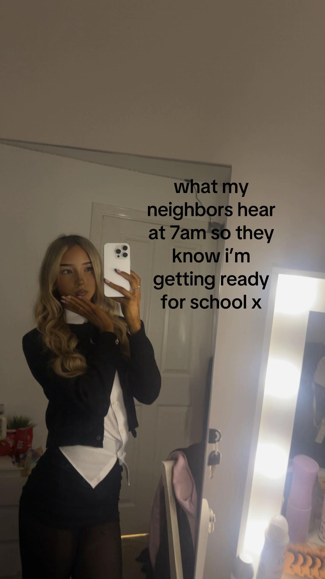 @𝐞