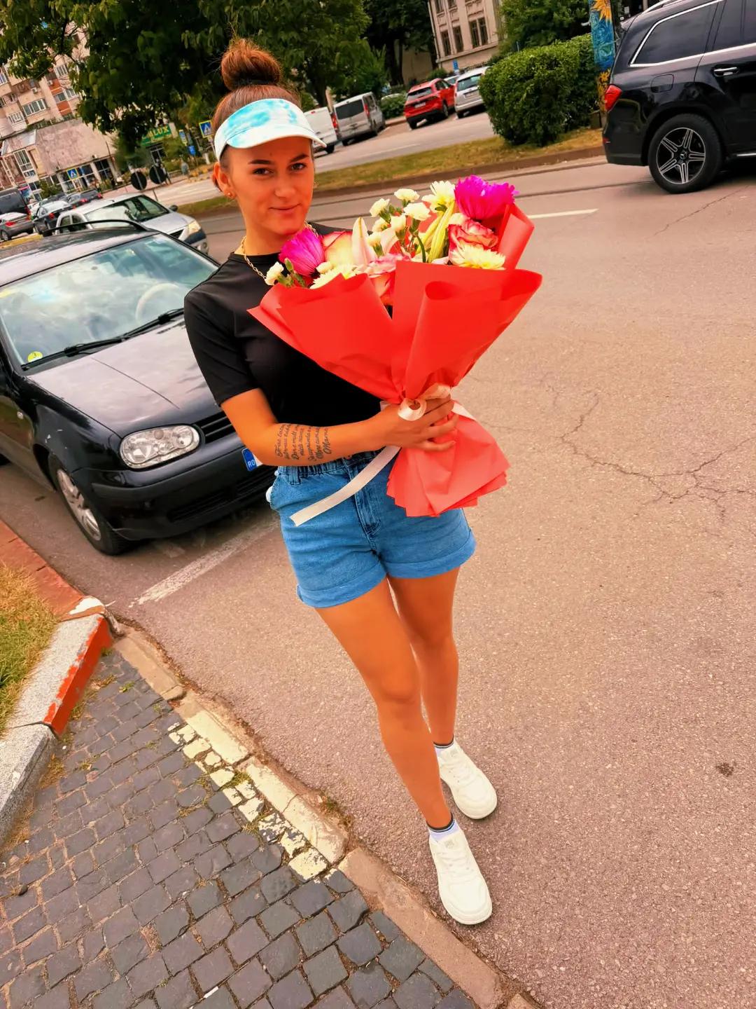 @claudia🥷