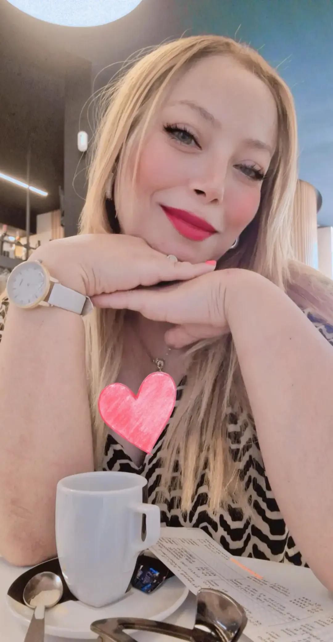 @samirabella36