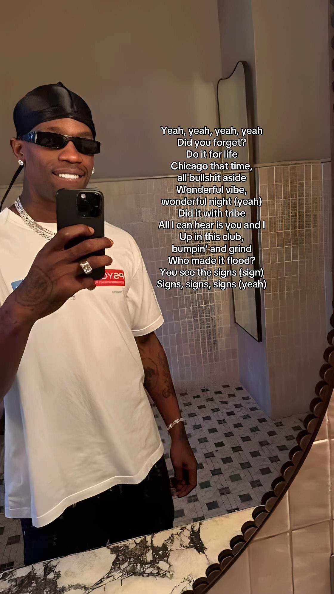 @🎧