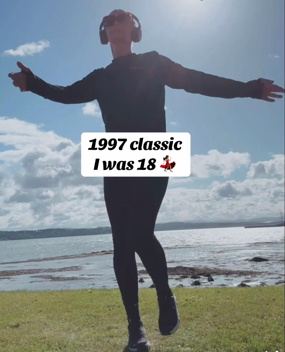 @clairelouiser335