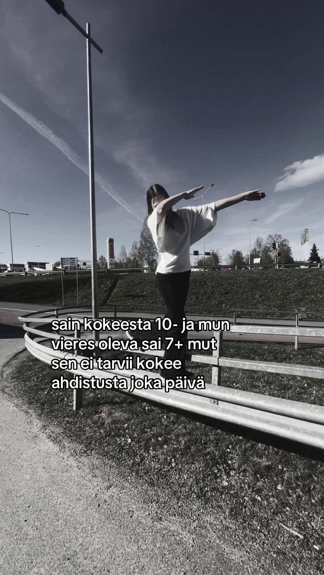 @𝕵🖤🪽