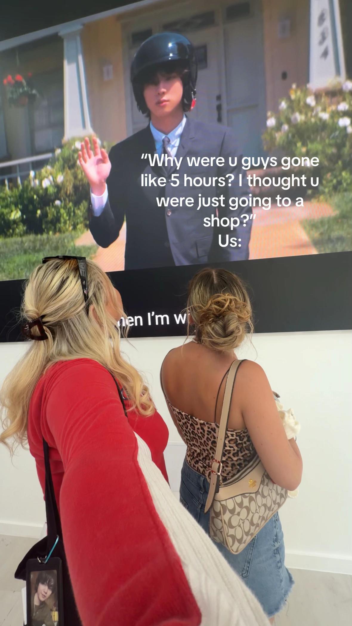 @ellen⁷