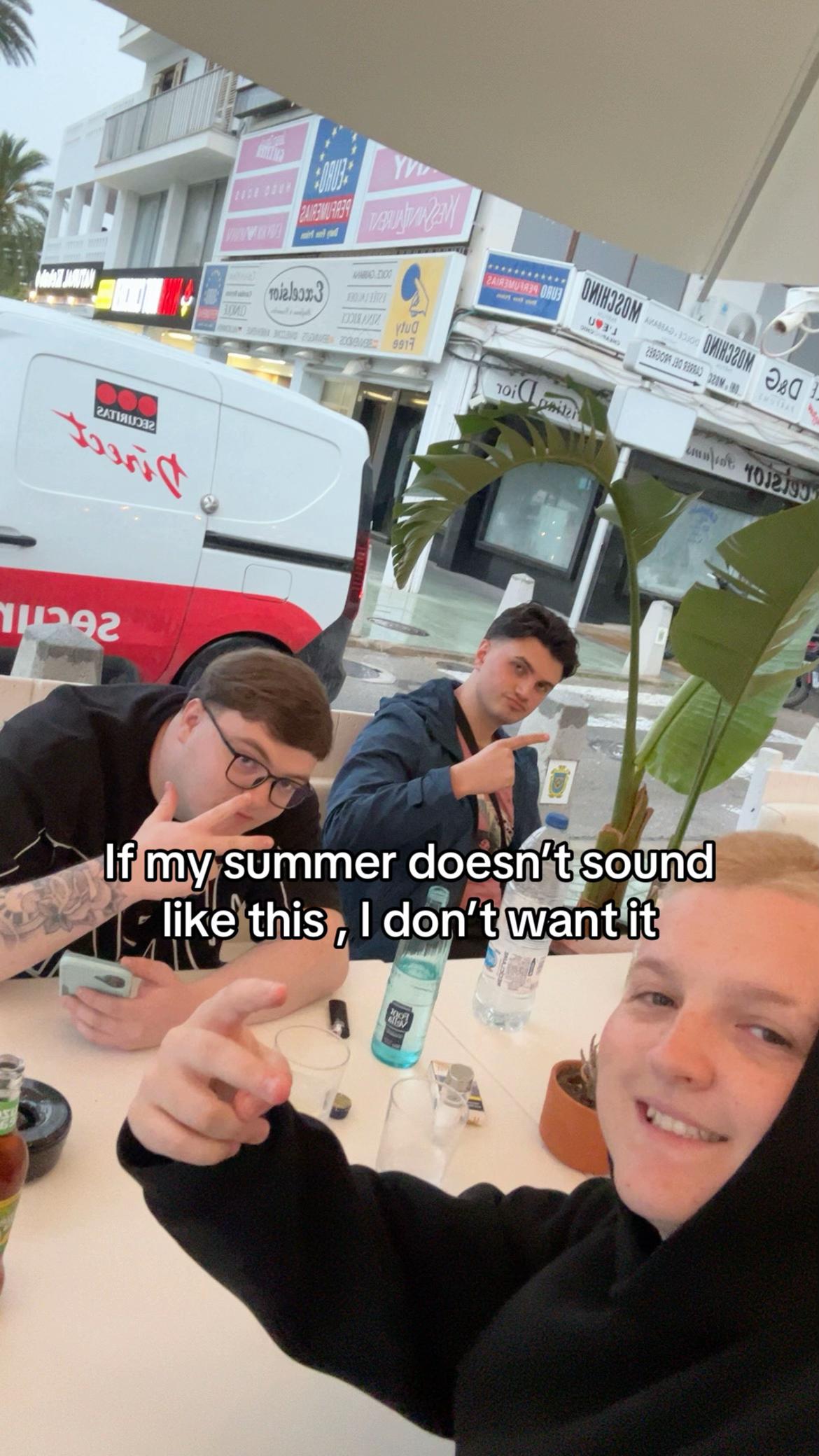 @CAZ