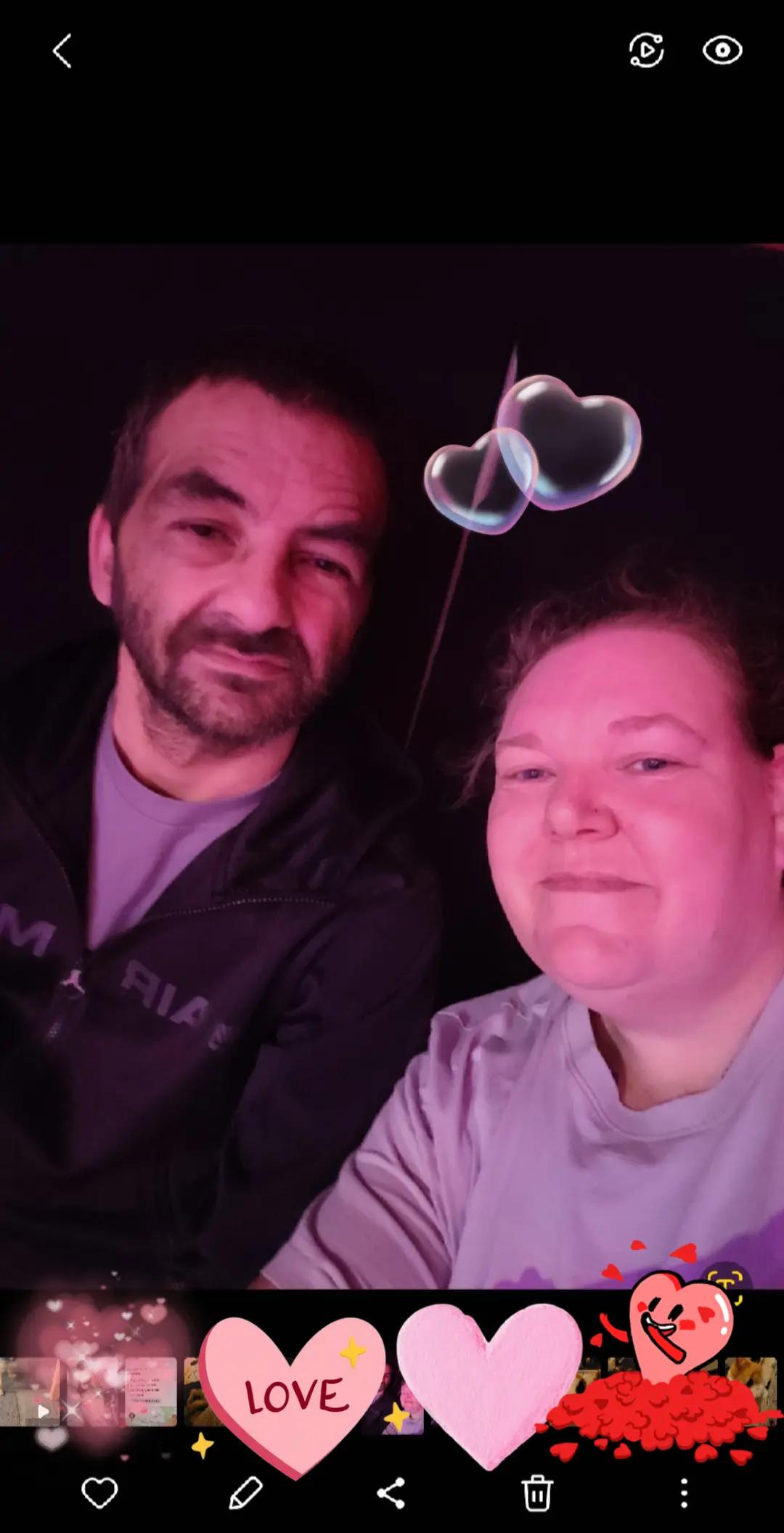 @clairebear551💙🧡