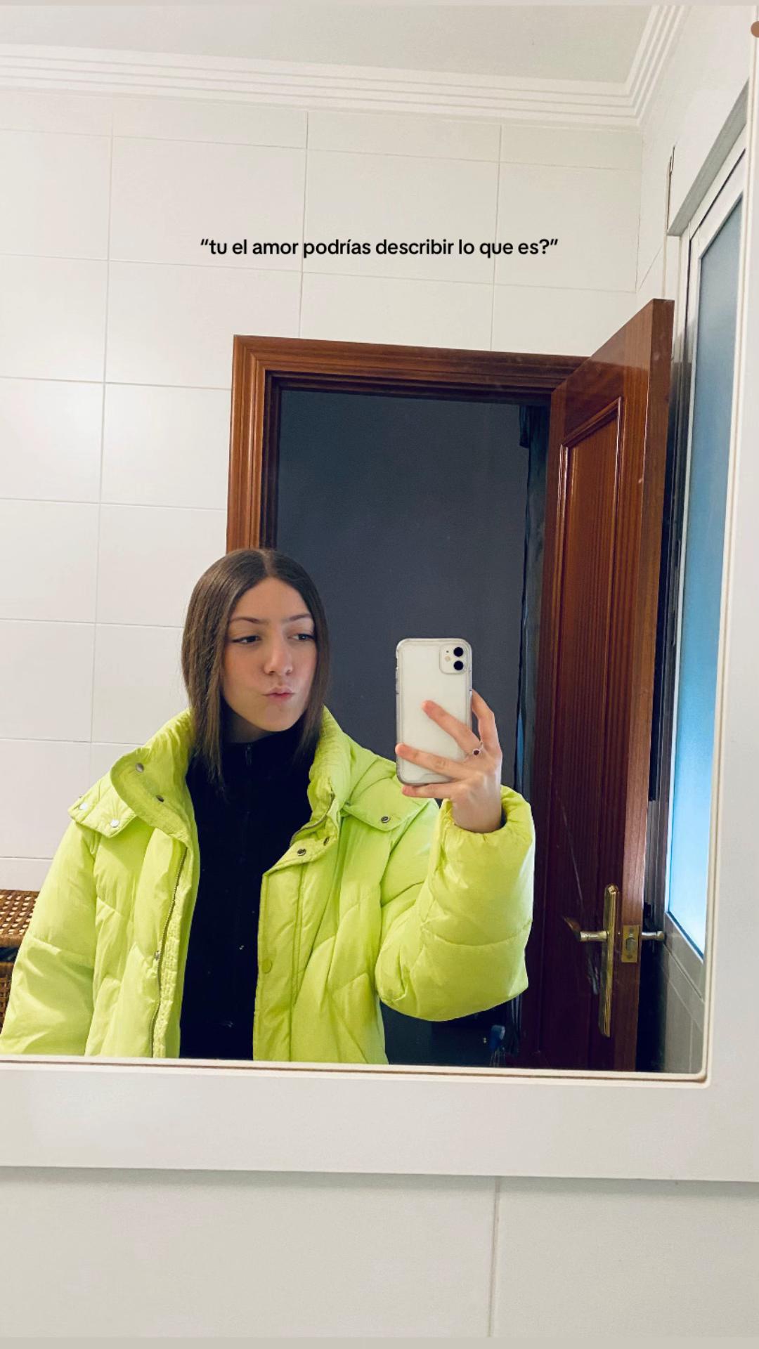 @luciiasantanaa_