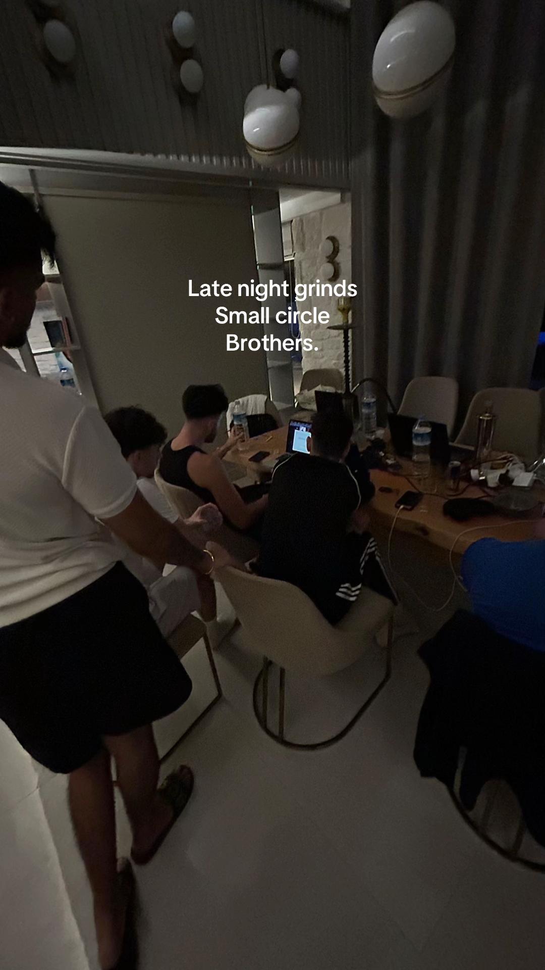 @Joe.noir
