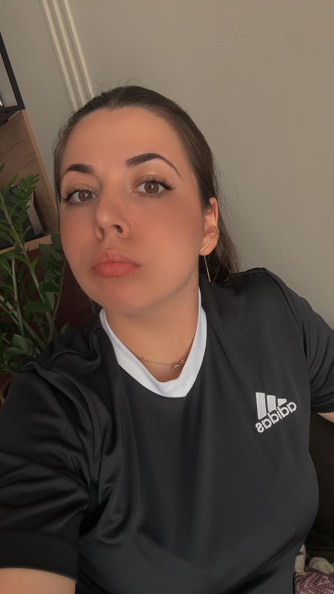 @✨ℂ𝕠𝕣𝕚𝕟𝕒-𝕄𝕚𝕙𝕒𝕖𝕝𝕒✨