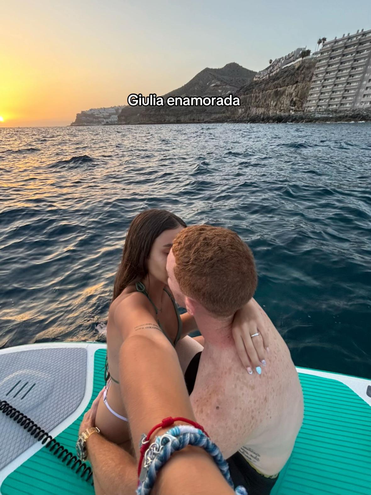 @sixvibes