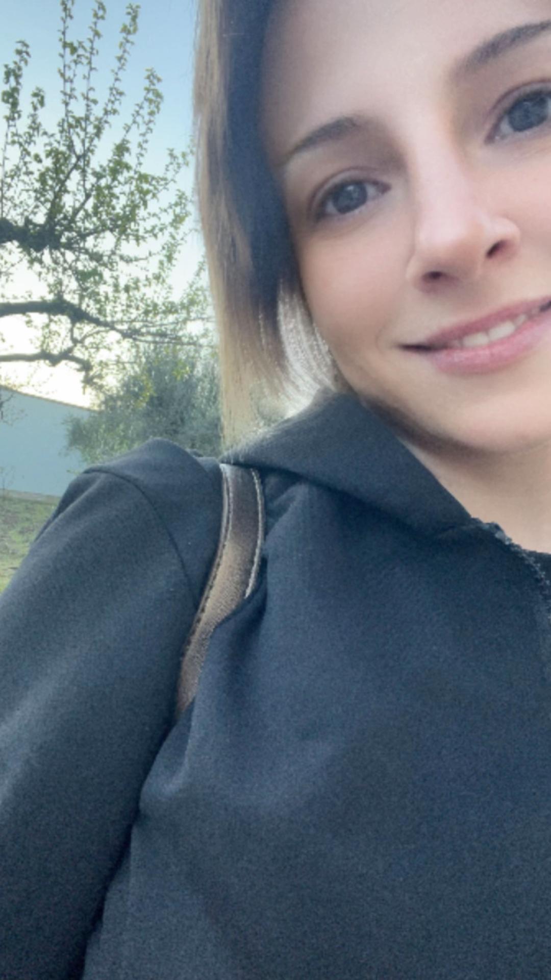 @monia26890