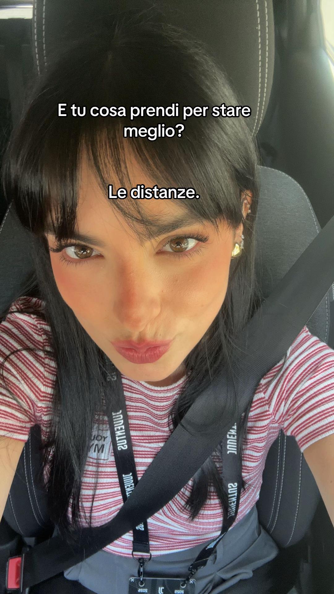 @saracaloo