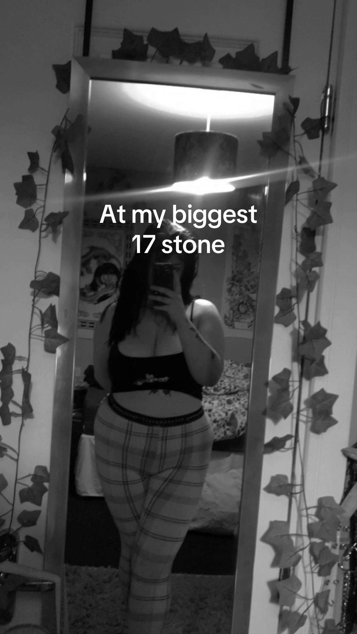 @Holly⛓️🖤