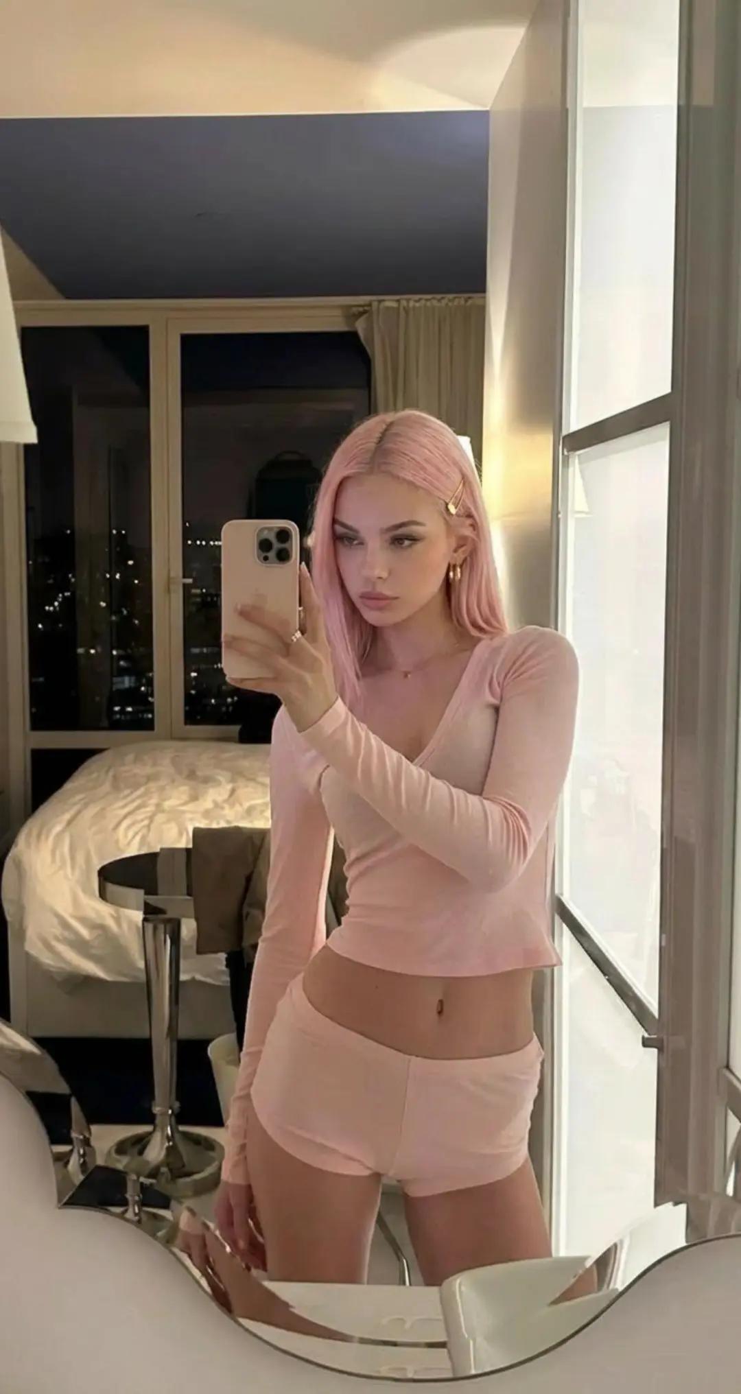 @chloé🦋