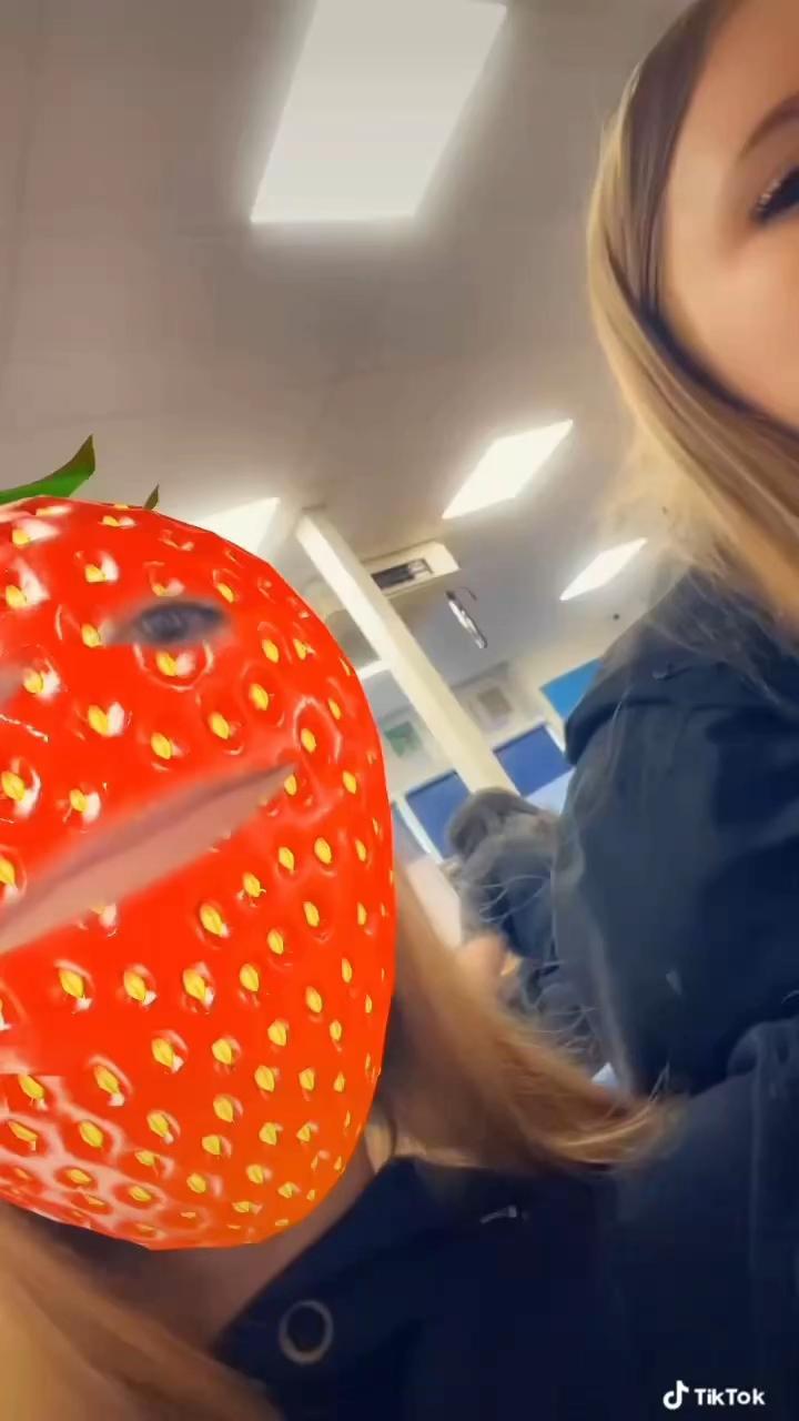 @Lozzaspamalam