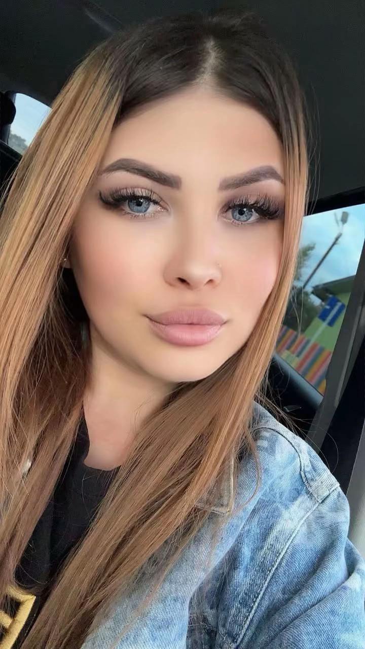 @Bibi11