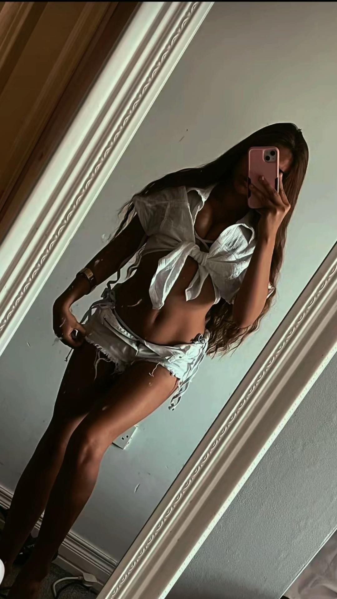 @AmberMcloughlin