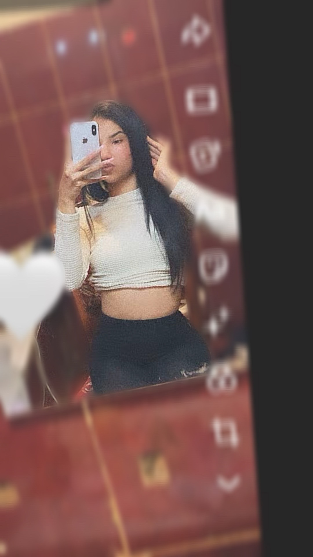 @&hearts;️&hearts;️melani