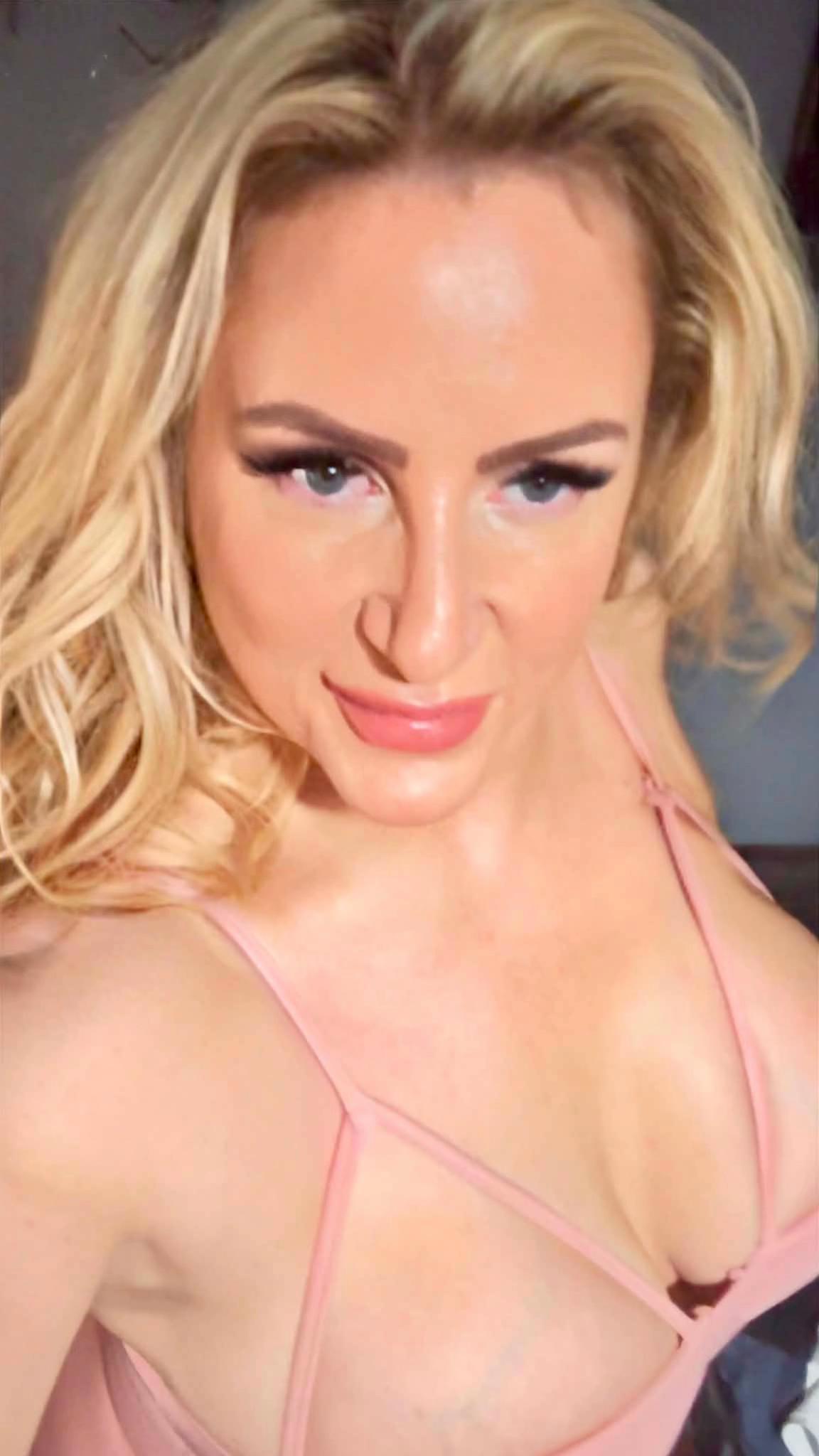 @lou_lou_curves