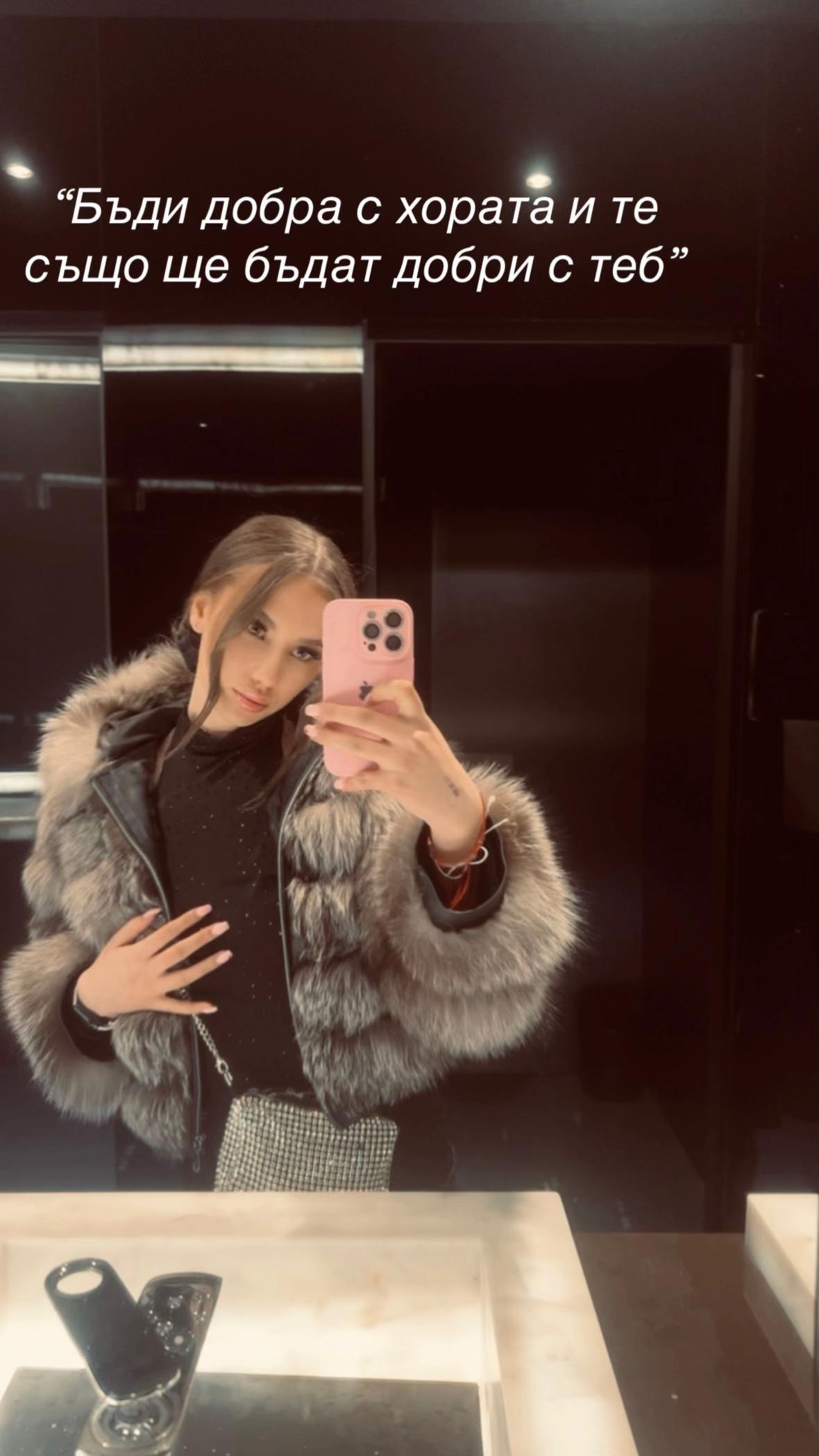 @p_venkova