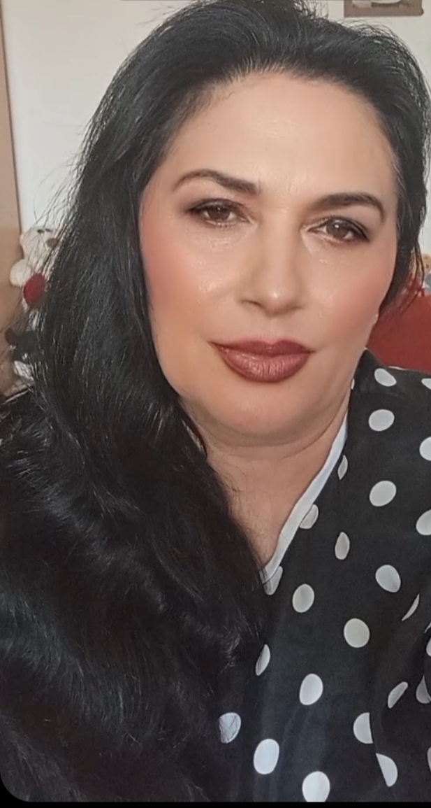 @Irina Enache