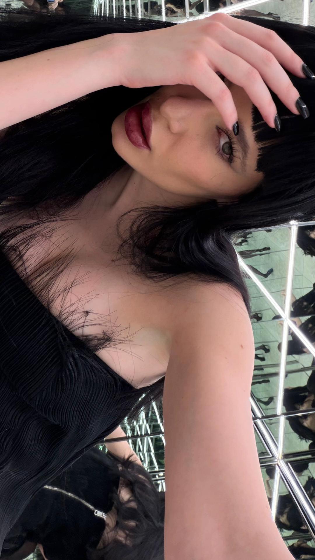 @Catinca