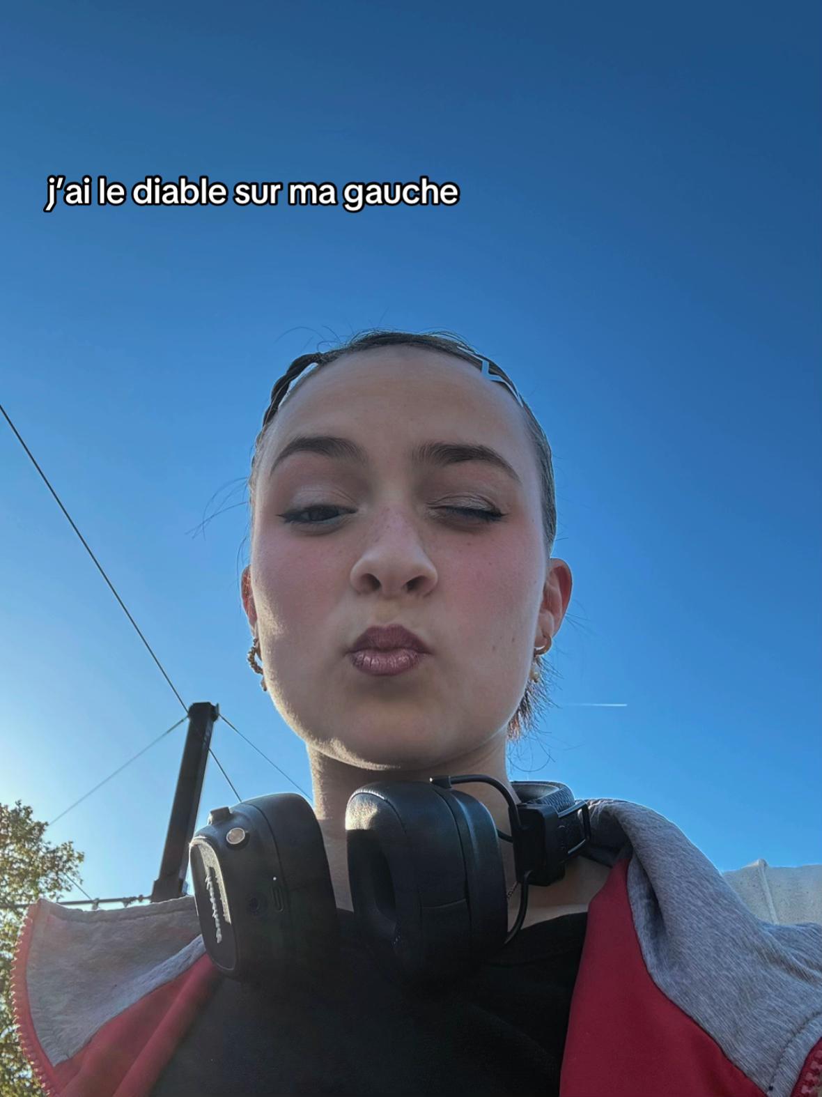 @Reine de Narnia๐๐ท๐ค