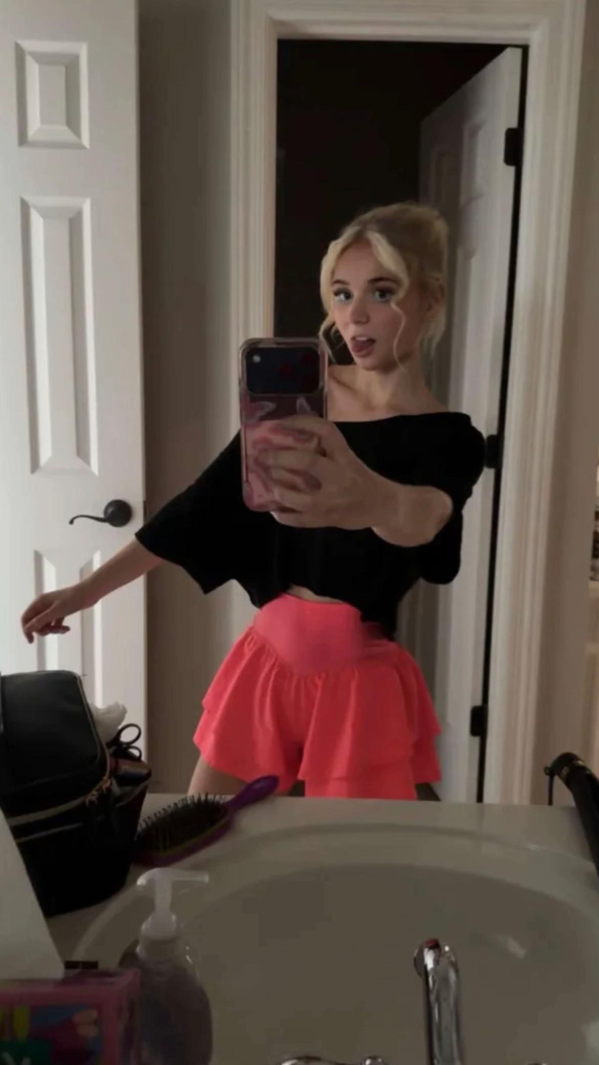 @lily