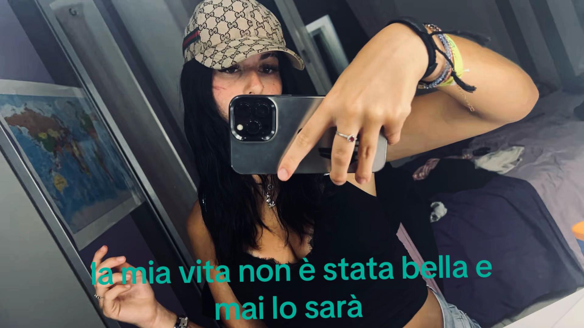 @๐๐
