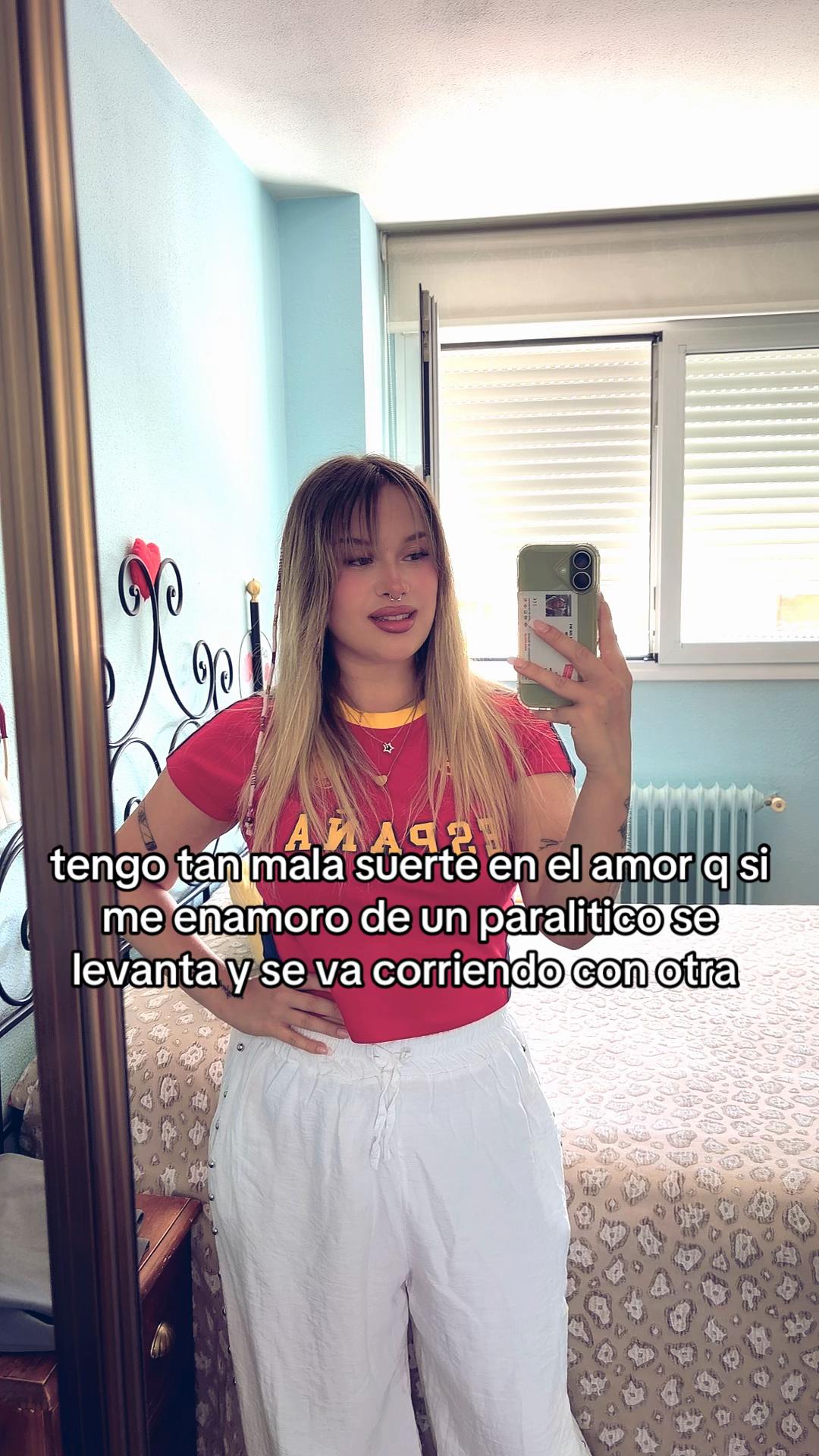 @Sara Lech&oacute;n