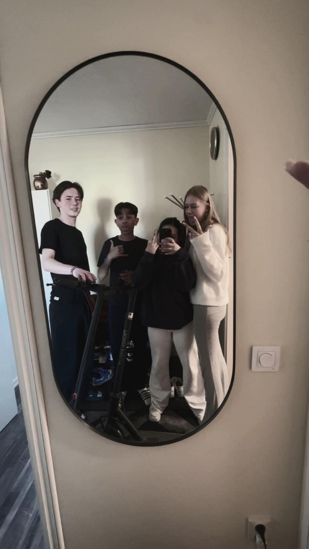 @ella