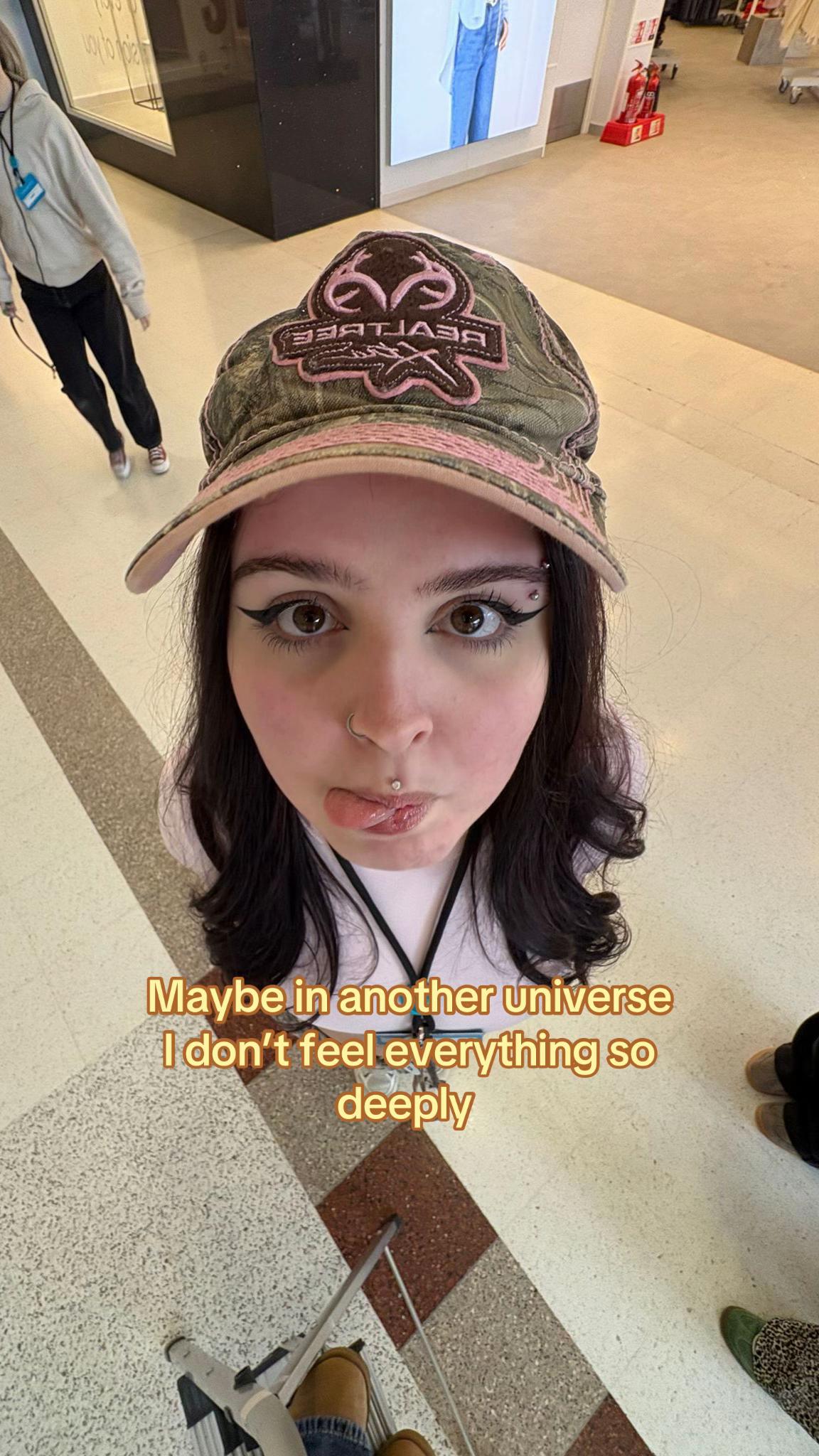 @Katdenningsburd