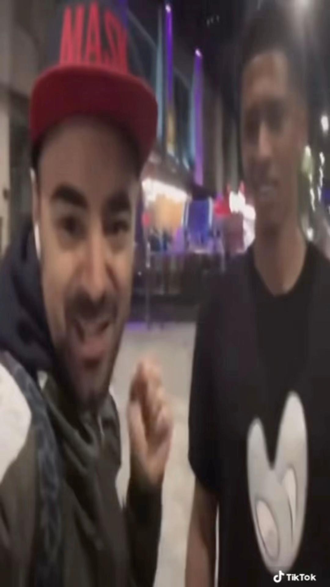 @ronnie