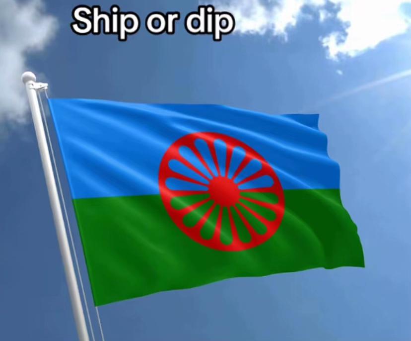 @Ship or dip😜