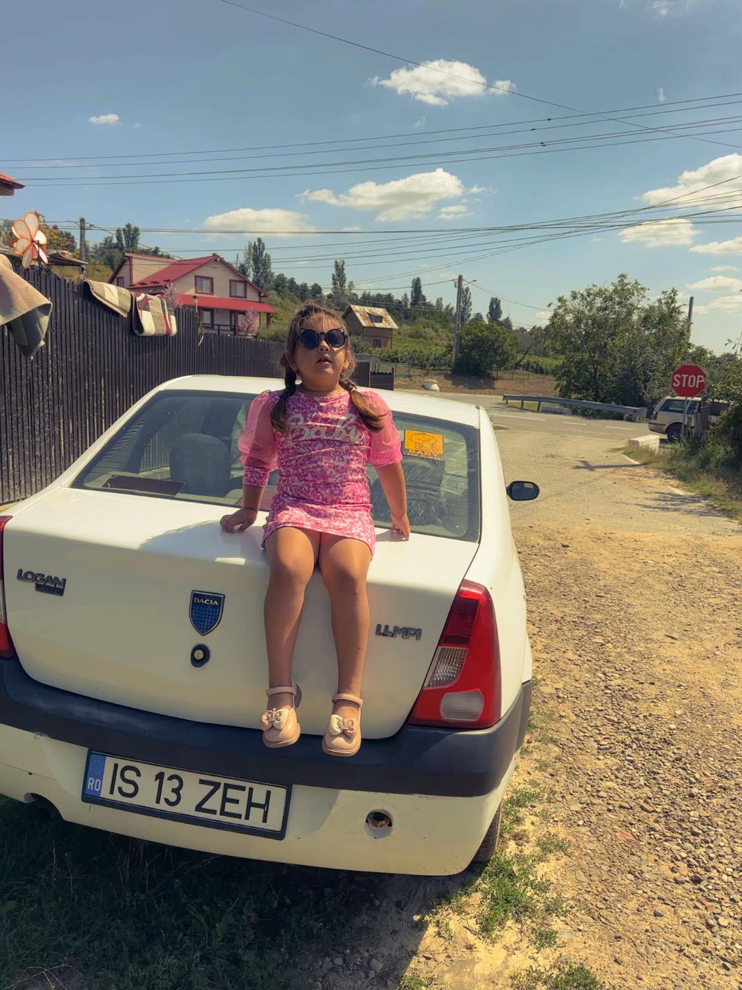 @Elena Dima