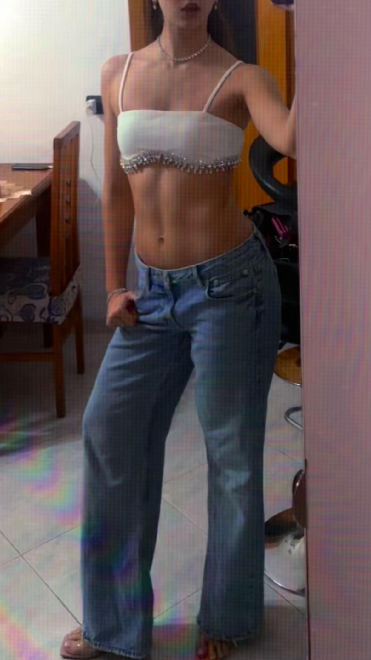 @Debora