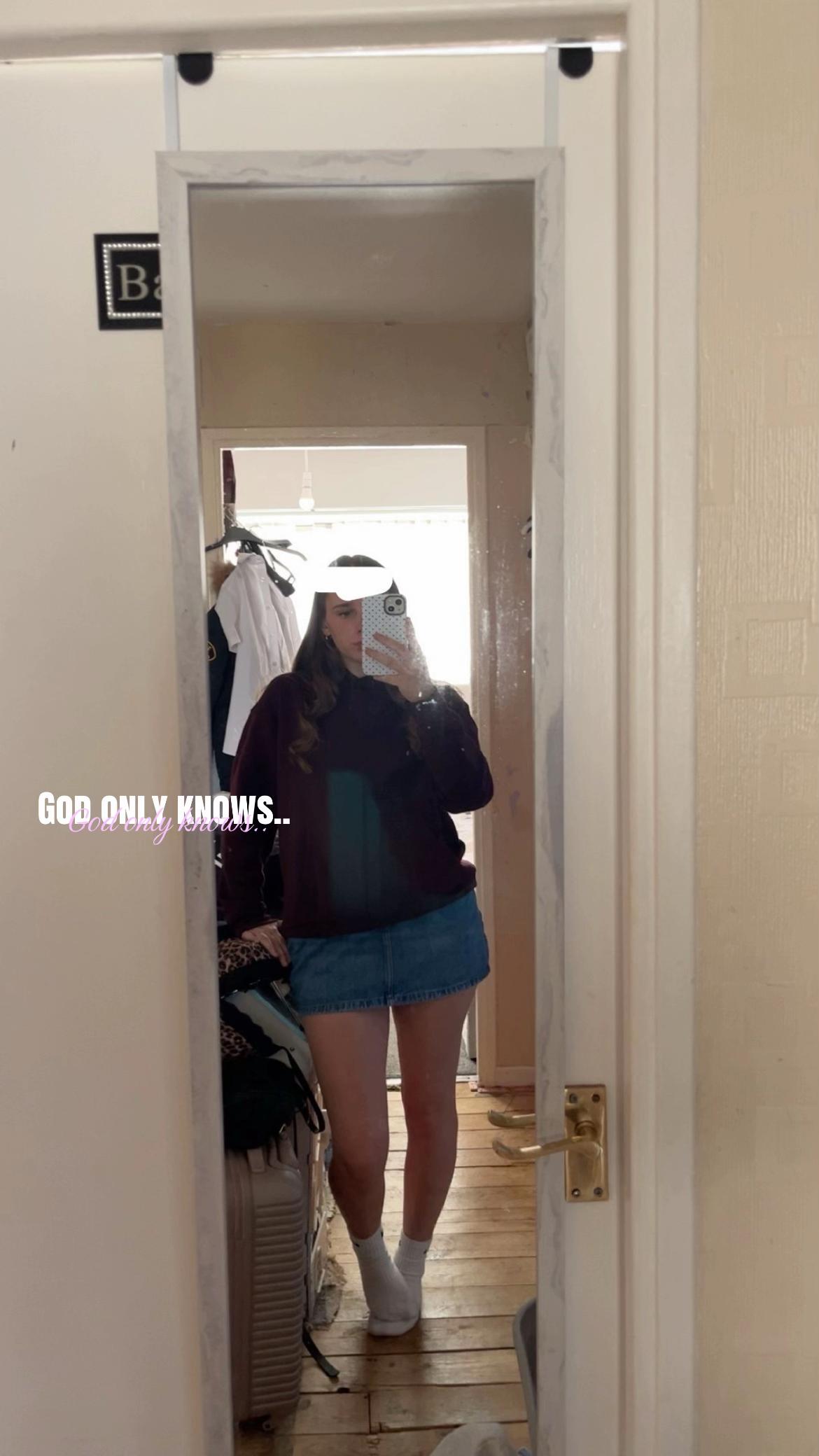 @&sup1;&sup1;𝐬𝐤𝐲𝐞𝐞𝐞⁶+&sup3;&sup1;