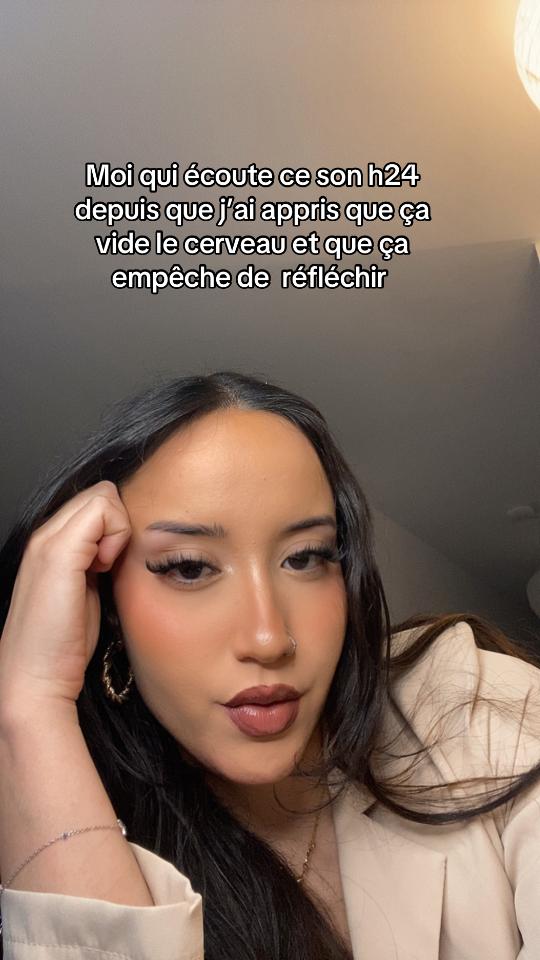 @Leï