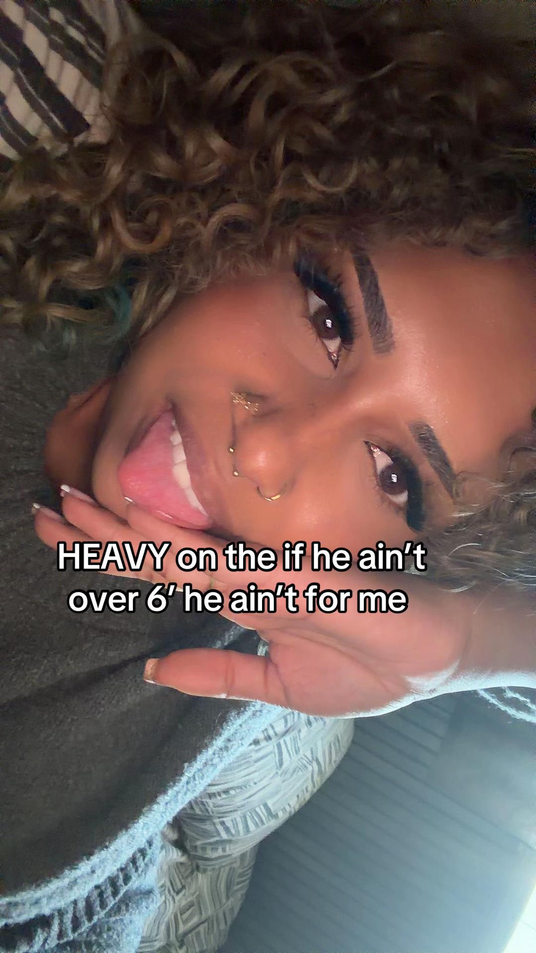 @nicole