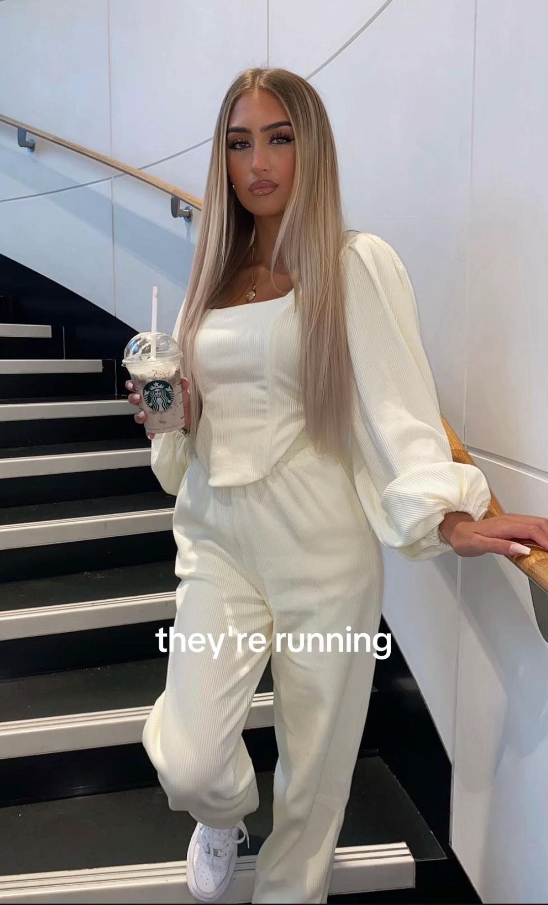 @Chloe Lowe