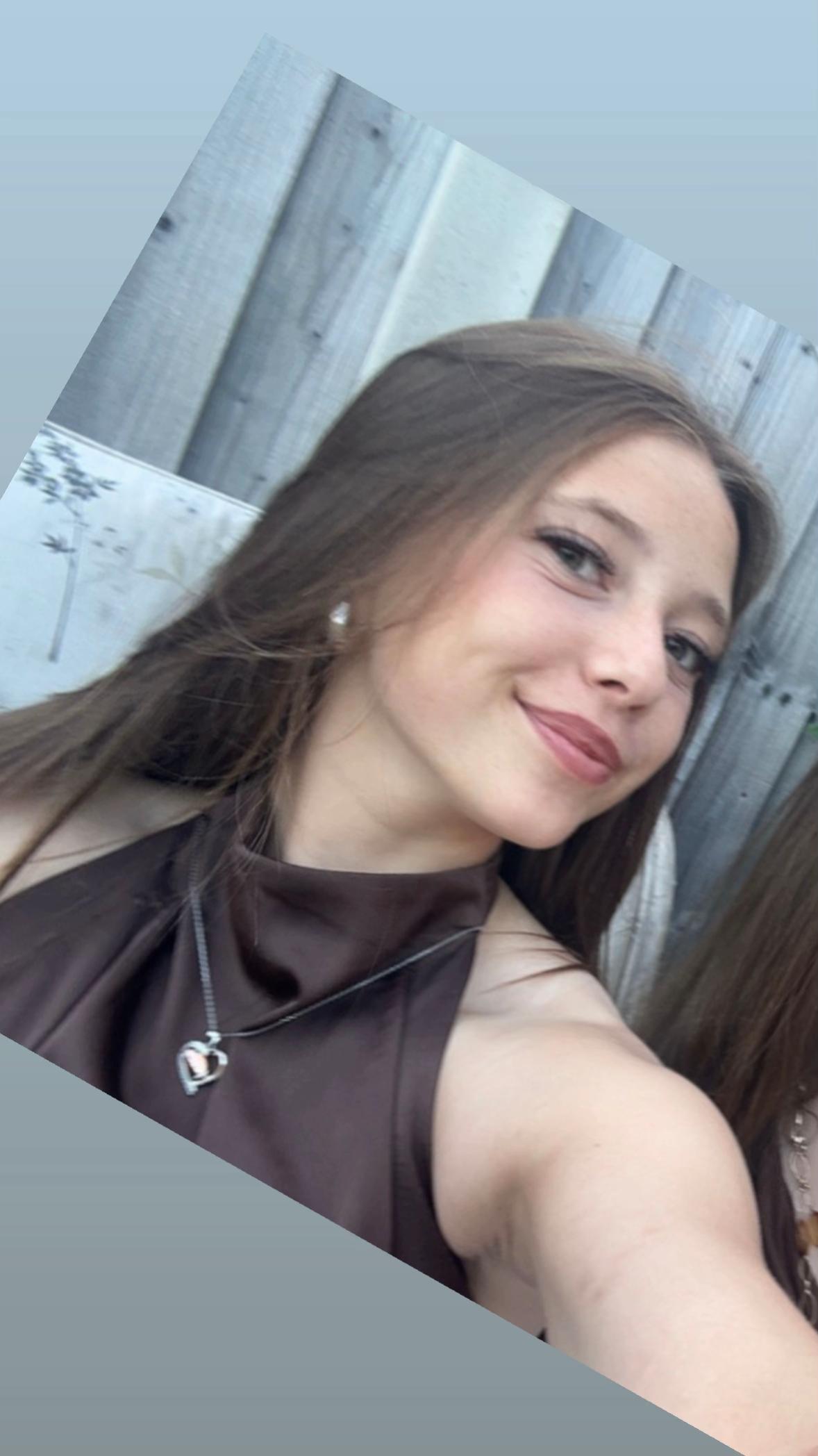 @𝐡𝐨𝐥𝐥𝐢𝐞ꨄ