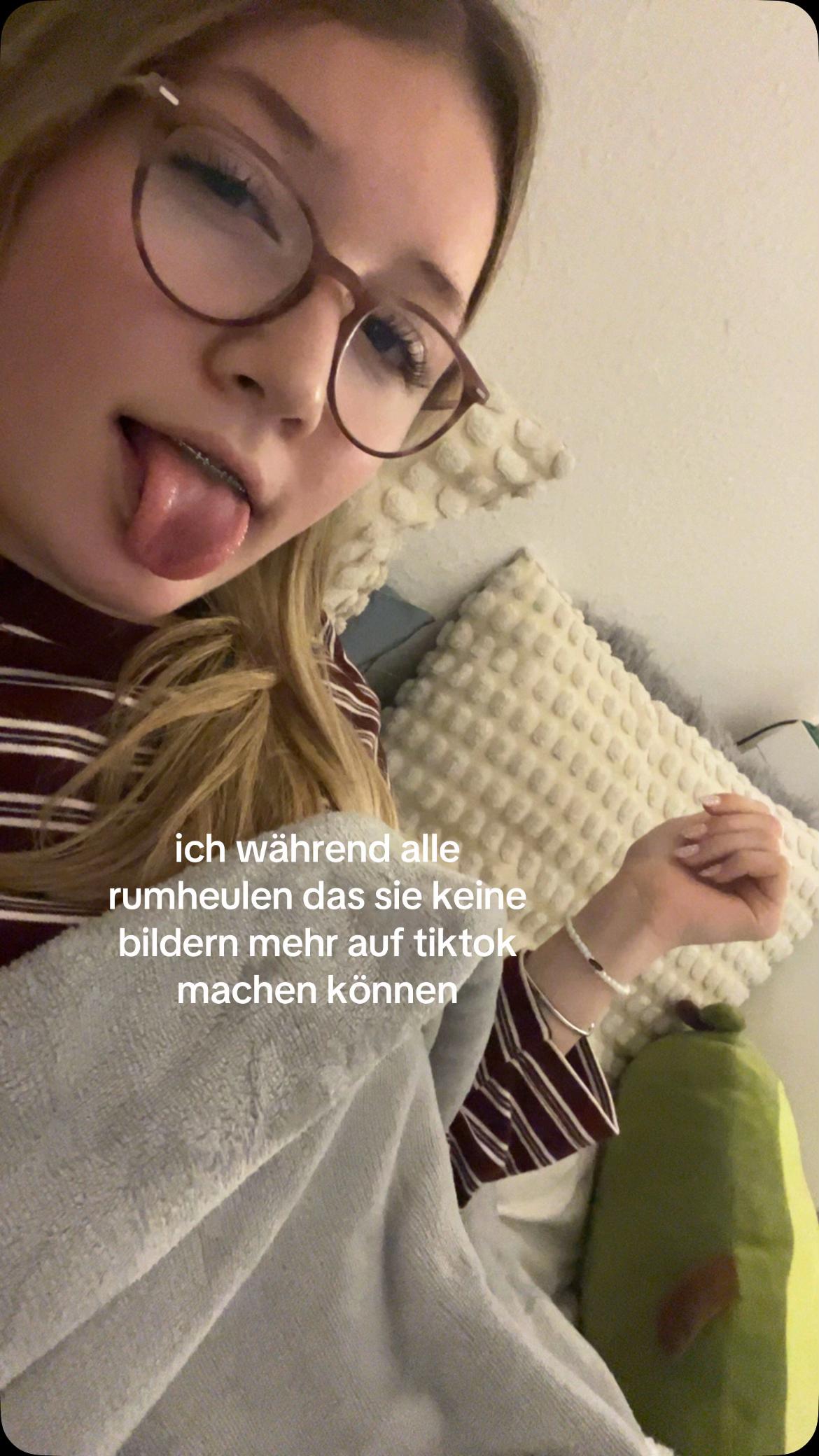@𝐞𝐦𝐦𝐚