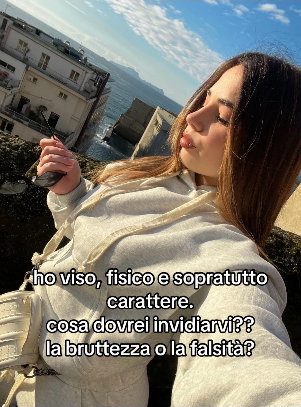 @noemyspamm__