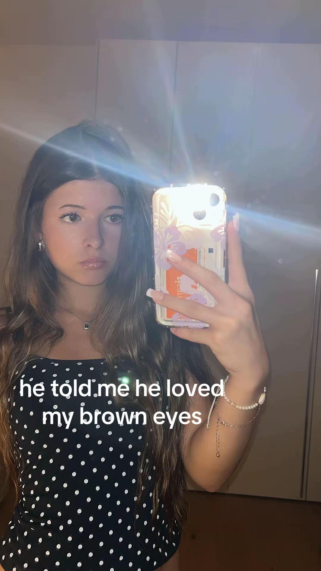@Ana🎀