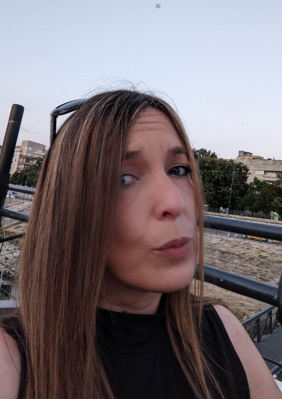 @MICRO&VAN Lelly Gijabet