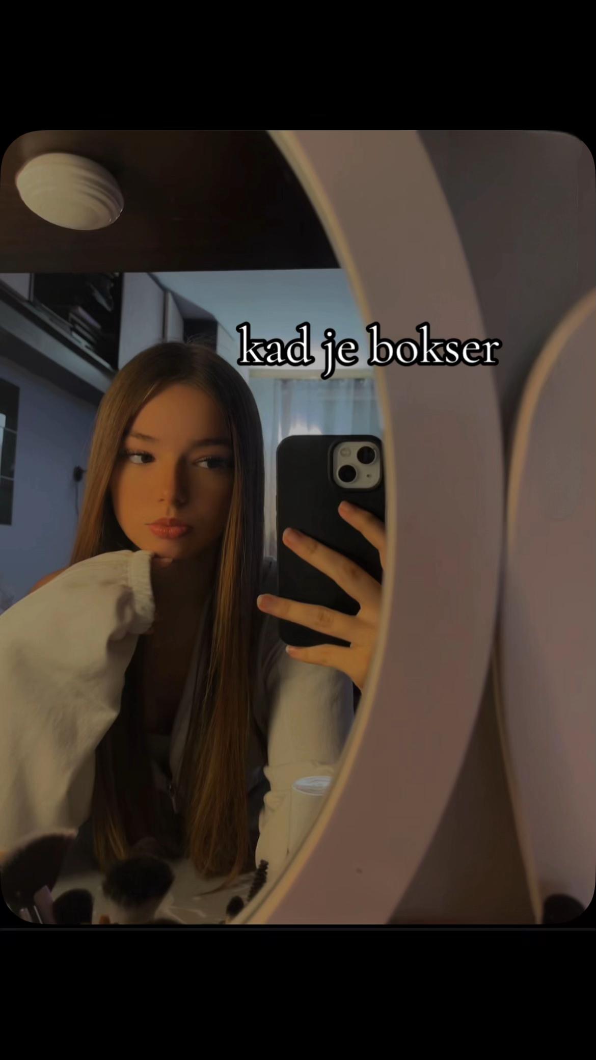 @𝓐𝓷𝓽𝓸𝓷𝓲𝓷𝓪✨🤍🧸
